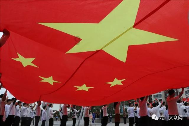 电饼铛怎么做烤鱼游戏画面